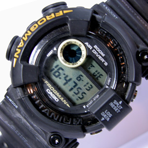 G-SHOCK/FROGMAN/DW8200-1294 AirDiver 時計電池交換